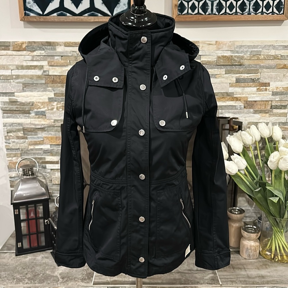 Abercrombie and Fitch All-Season Weather Warrior Winter Anorak Jacket Small